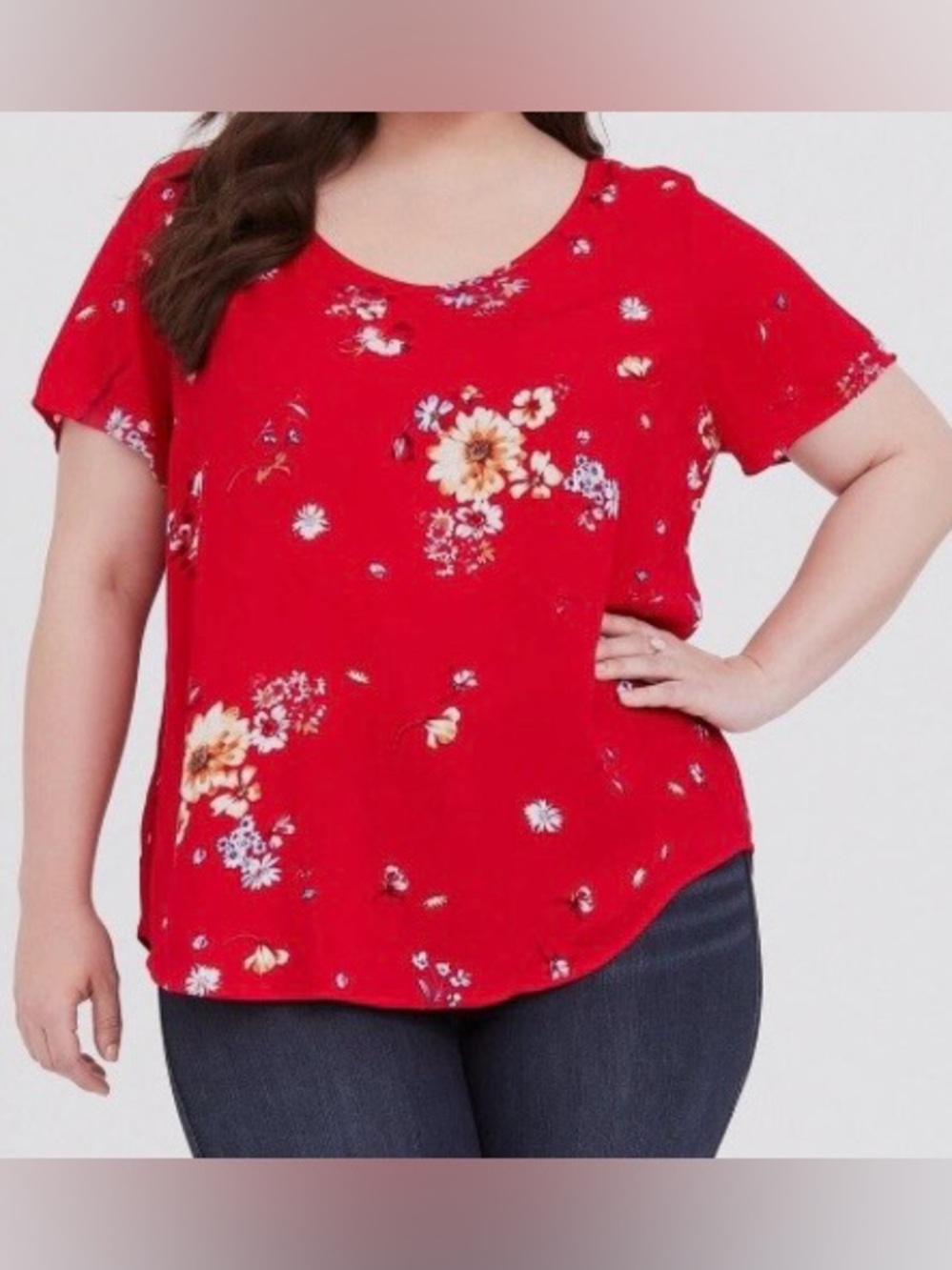 Torrid Red Floral Abbey Gauze Button Back
Blouse Size 0